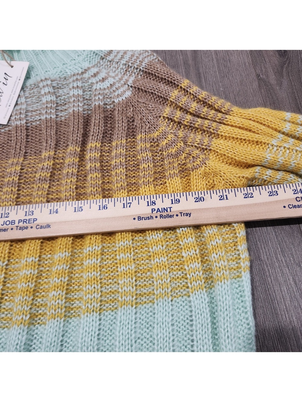 New In Multicolor Ribbed Knit Sweater Size Large NWT - Picture 4 of 9
